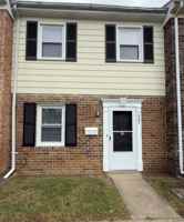 featured image of 407 Olde Greenwich Cir