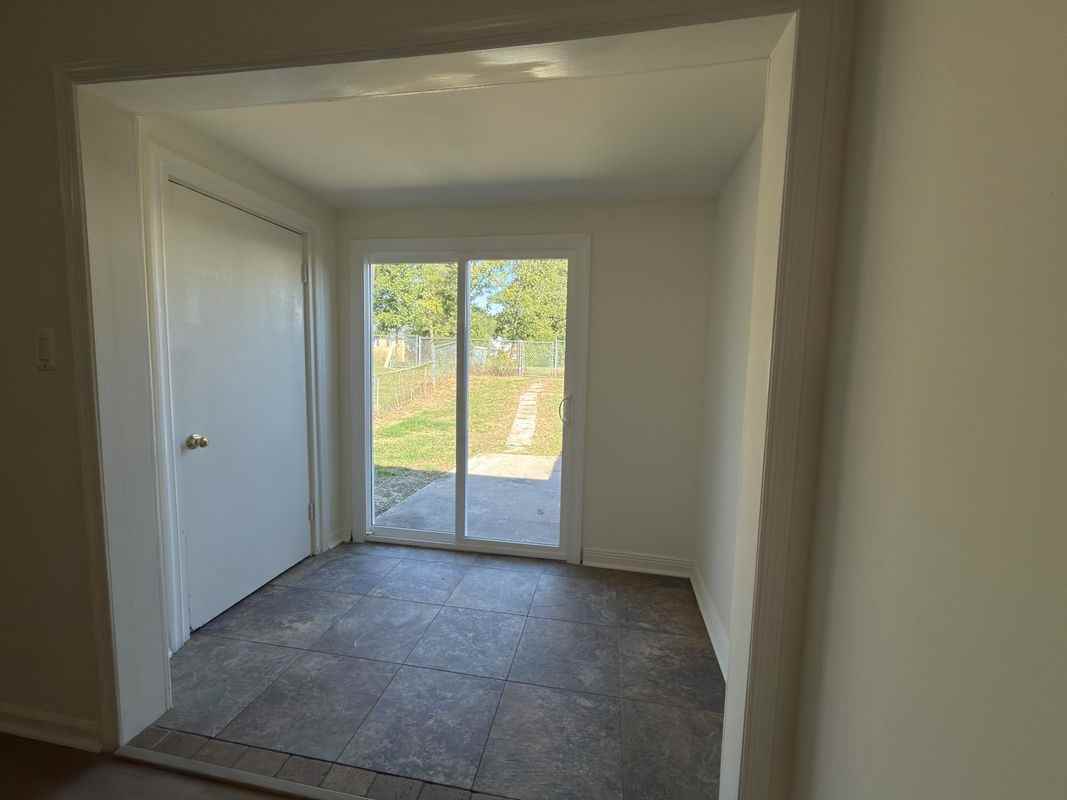 407 Olde Greenwich Cir - Photo 4 of 21