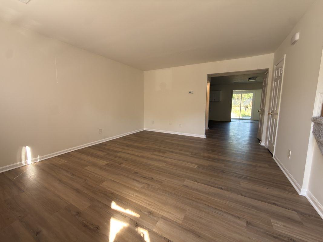 407 Olde Greenwich Cir - Photo 6 of 21
