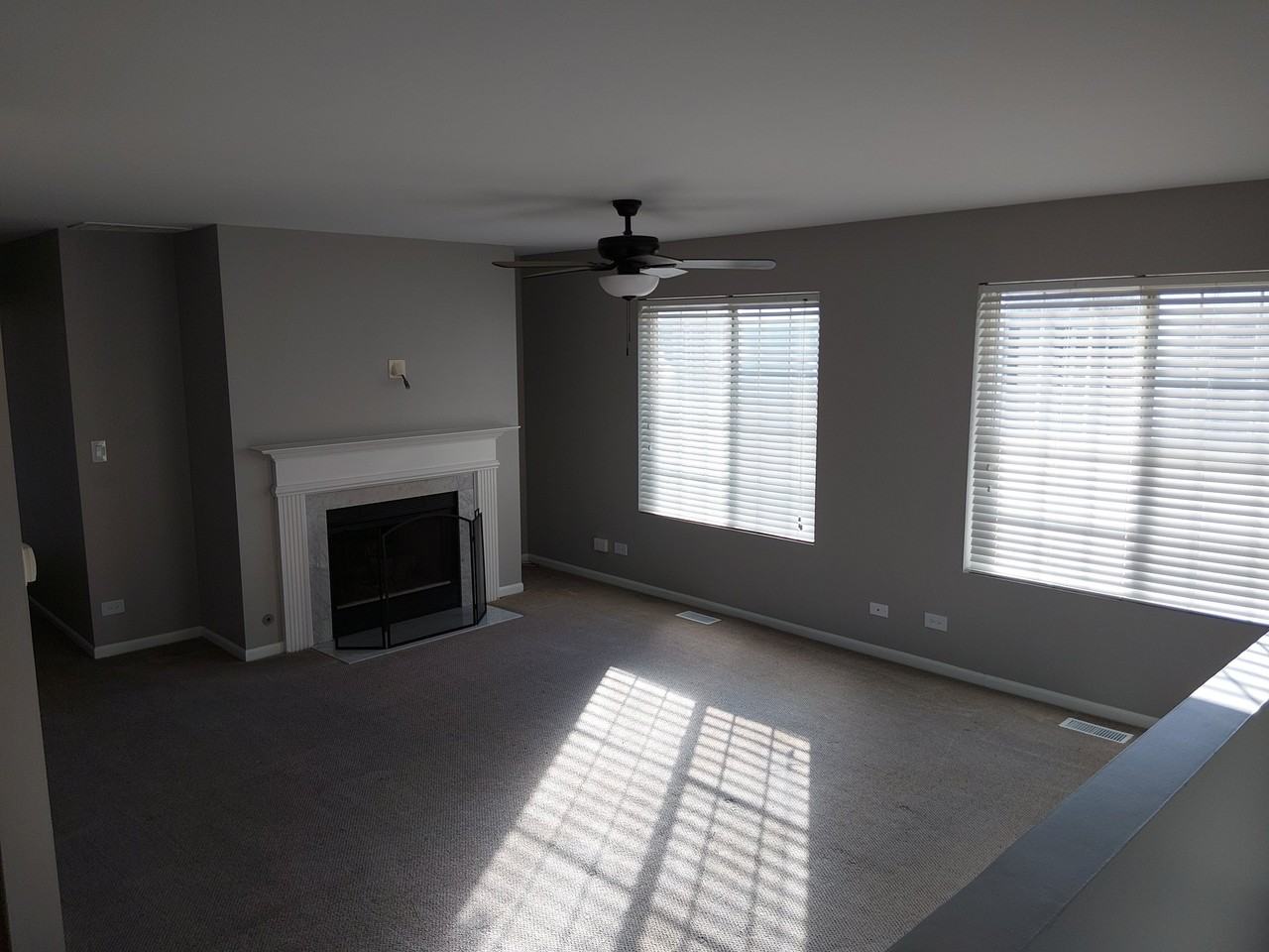 1276 Sandhurst Ln #3 - Photo 2 of 12