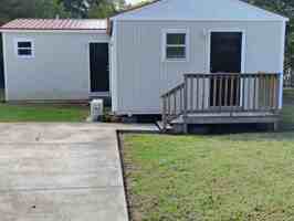 featured image of 412 Henderson St