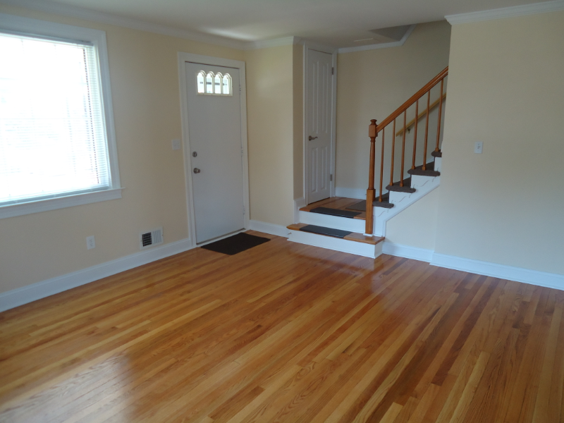 333 Elinor Ave - Photo 4 of 13