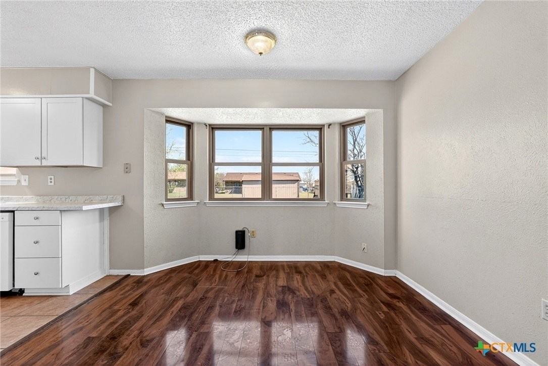3707 Griffin Dr - Photo 2 of 13