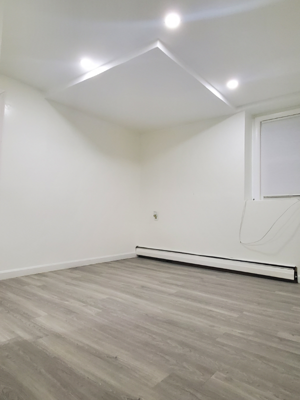 116 Newman St - Photo 2 of 11