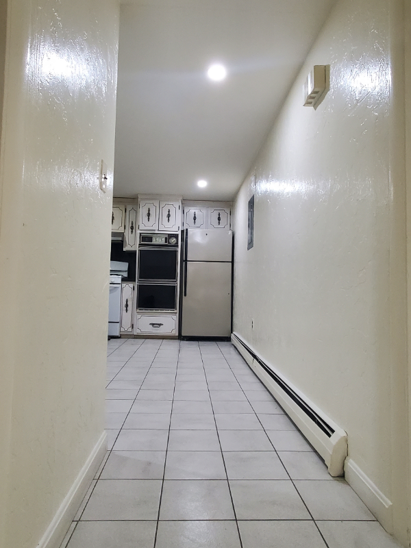 116 Newman St - Photo 5 of 11