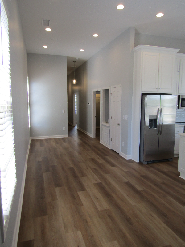 1617 3rd Ave - Photo 3 of 15