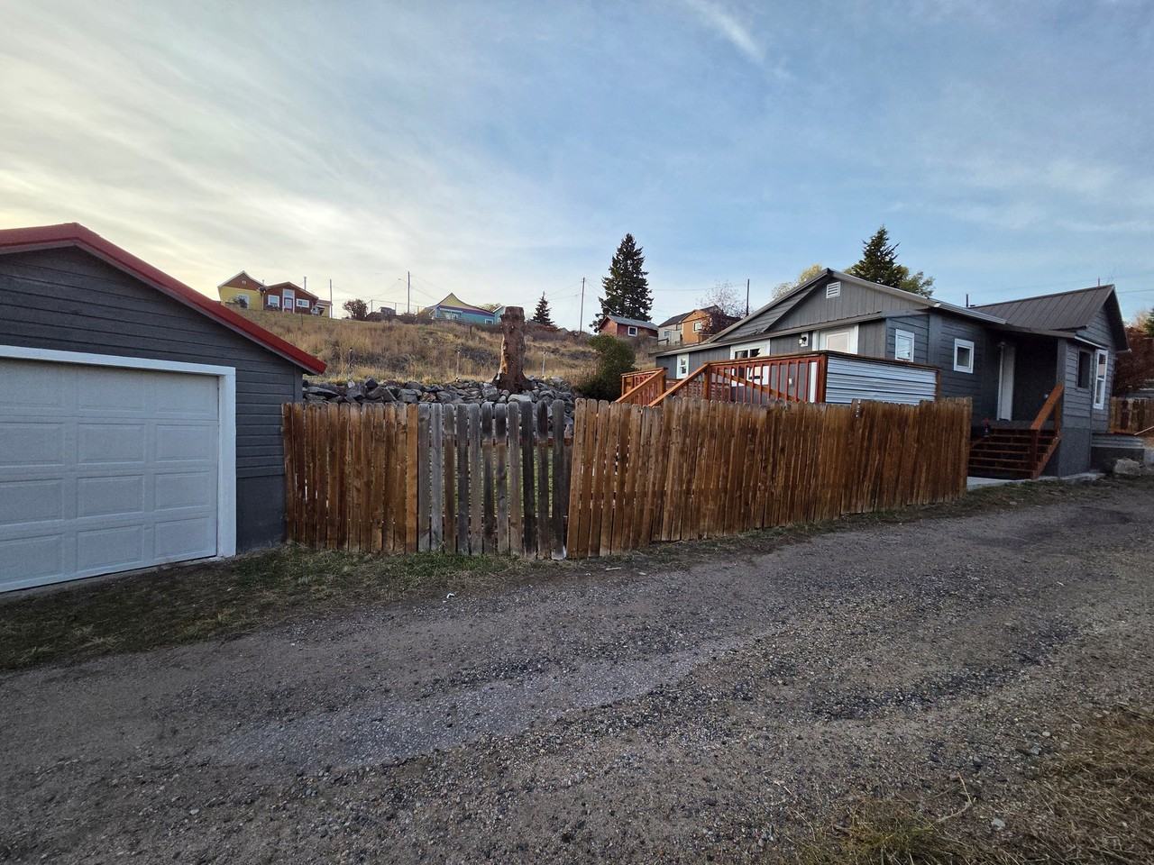 933 Sutter St - Photo 3 of 10