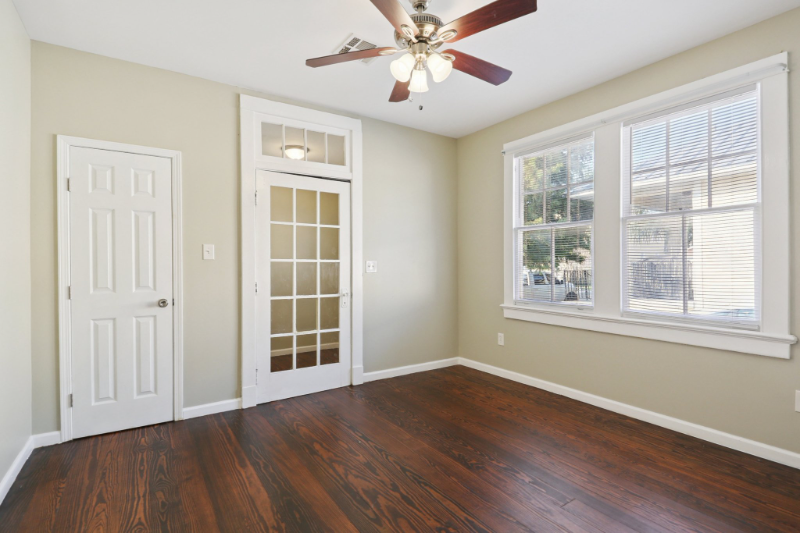 615 S Hennessey St - Photo 3 of 13