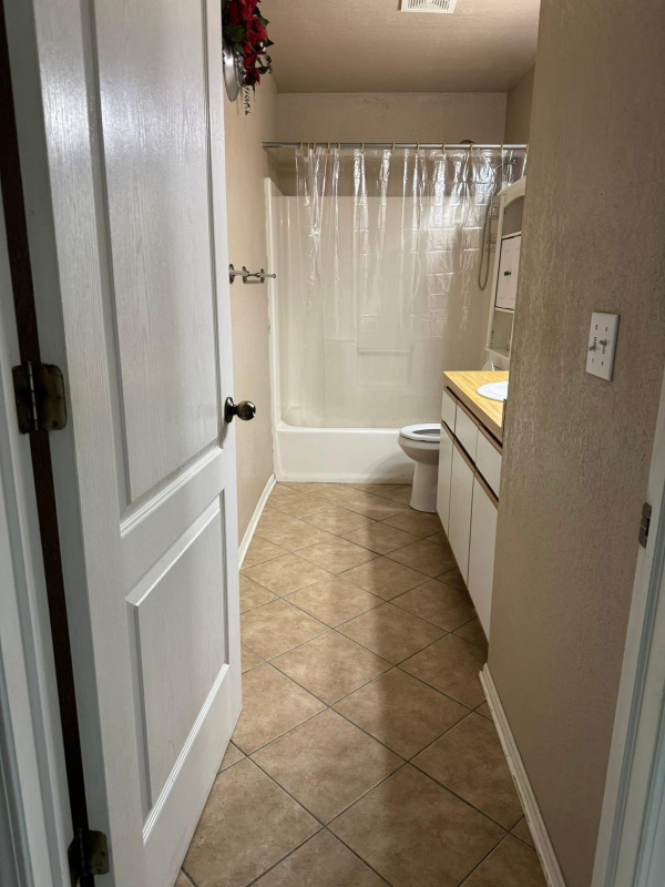 3326 E Adams Ave - Photo 5 of 7