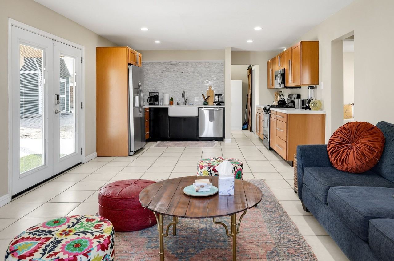 11226 Ryan St - Photo 4 of 11