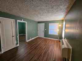 featured image of 1034 N Estelle Ave