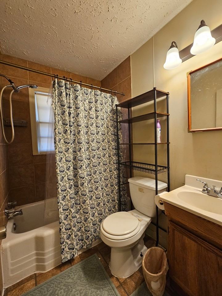 1034 N Estelle Ave - Photo 7 of 7