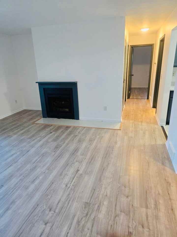 628 Whites Rd #4 - Photo 3 of 9