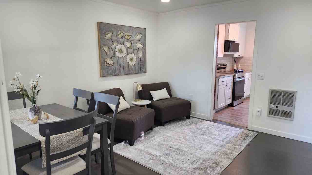 318 Cullum Ave - Photo 3 of 15