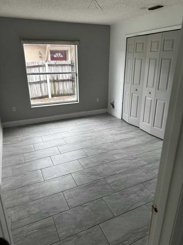 1025 Vista Palma Way - Photo 2 of 6