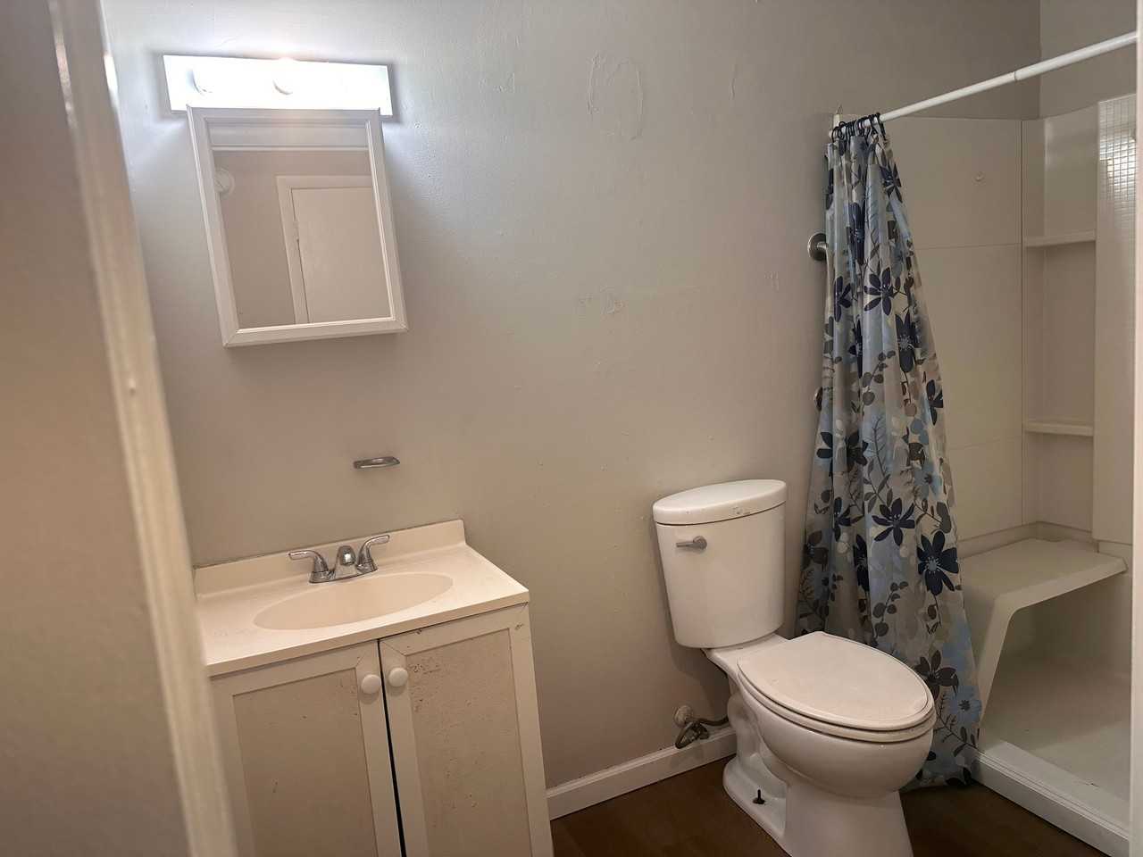 118 Garr Ln #C104 - Photo 7 of 10