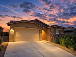 featured image of 8564 S Placita Reata