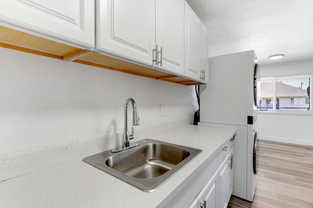 3359 Lerwick Rd #2 - Photo 7 of 20