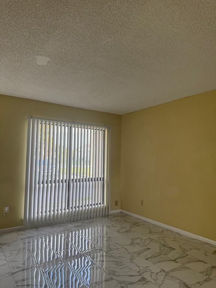 476 Ipswich St #102 - Photo 2 of 17