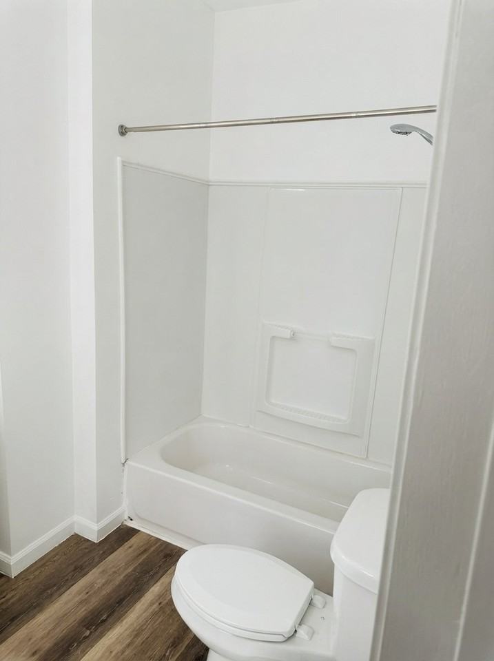 15 Townley St #2 - Photo 3 of 11