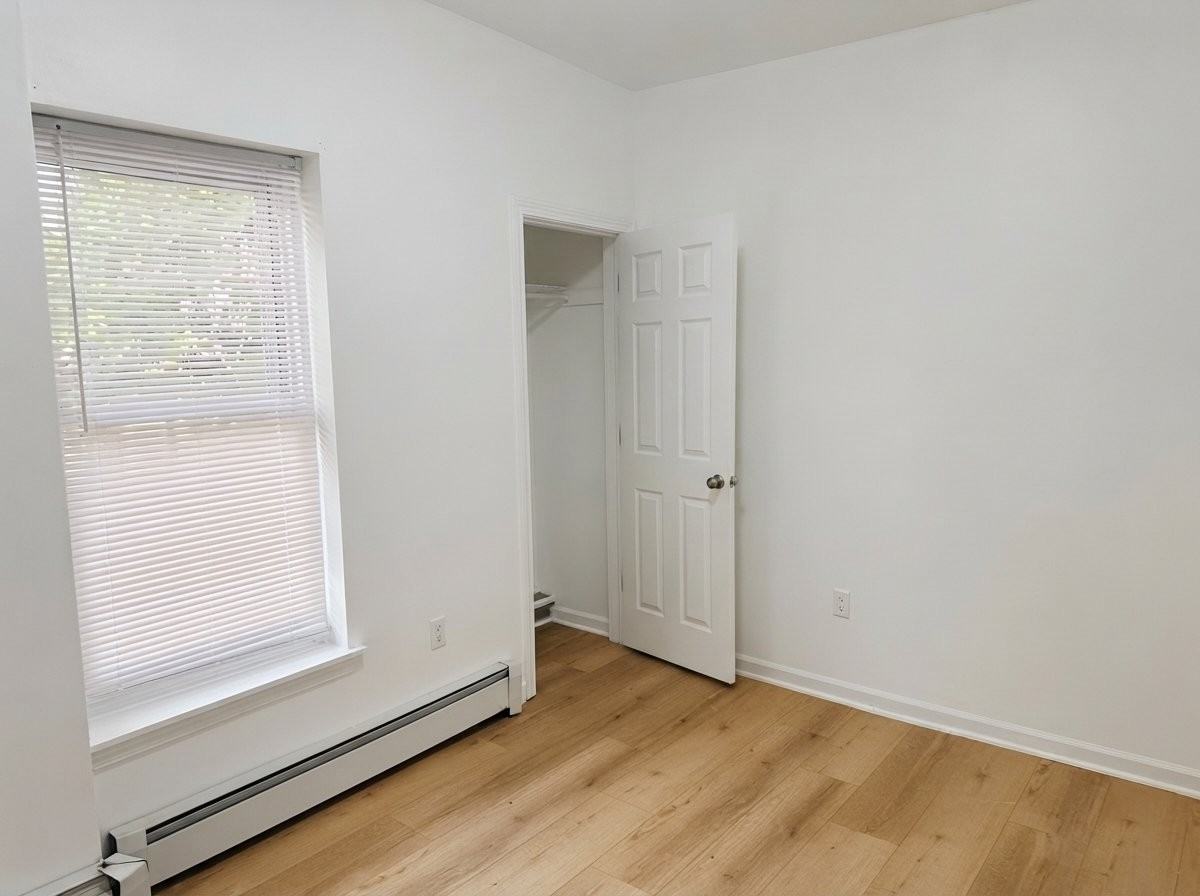 15 Townley St #2 - Photo 7 of 11