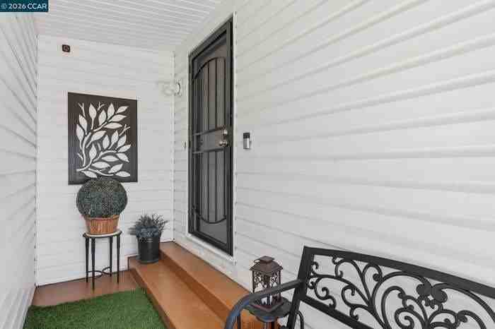 380 Alhambra Ave - Photo 3 of 17
