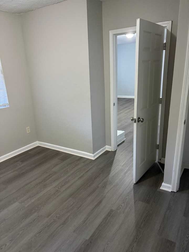 114 Fairburn Rd Sw - Photo 4 of 18