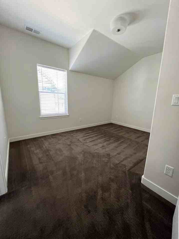 2463 Flat Top Ln #B - Photo 4 of 6