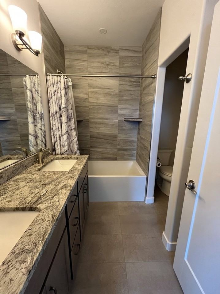 2463 Flat Top Ln #B - Photo 5 of 6