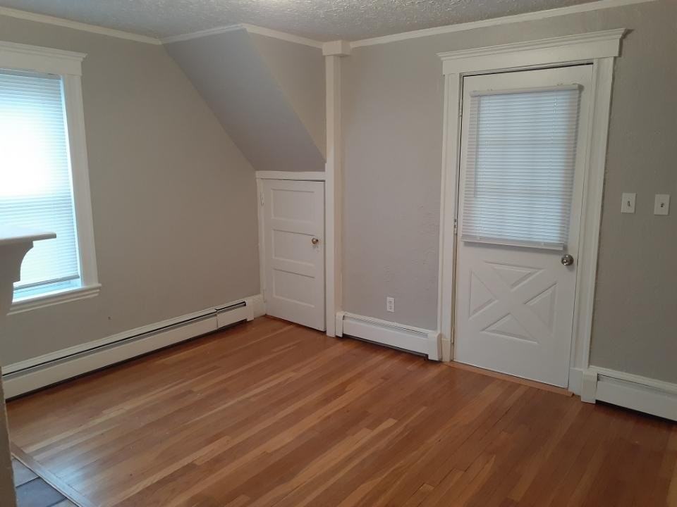 54 Dell Ave #1 - Photo 6 of 20