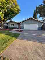 9639 Tanglewood Cir - Photo 1 of 1