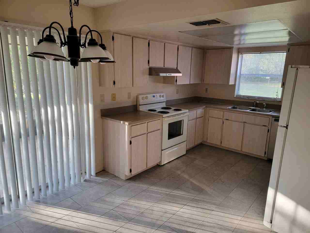 1257A Malone Ave - Photo 4 of 17