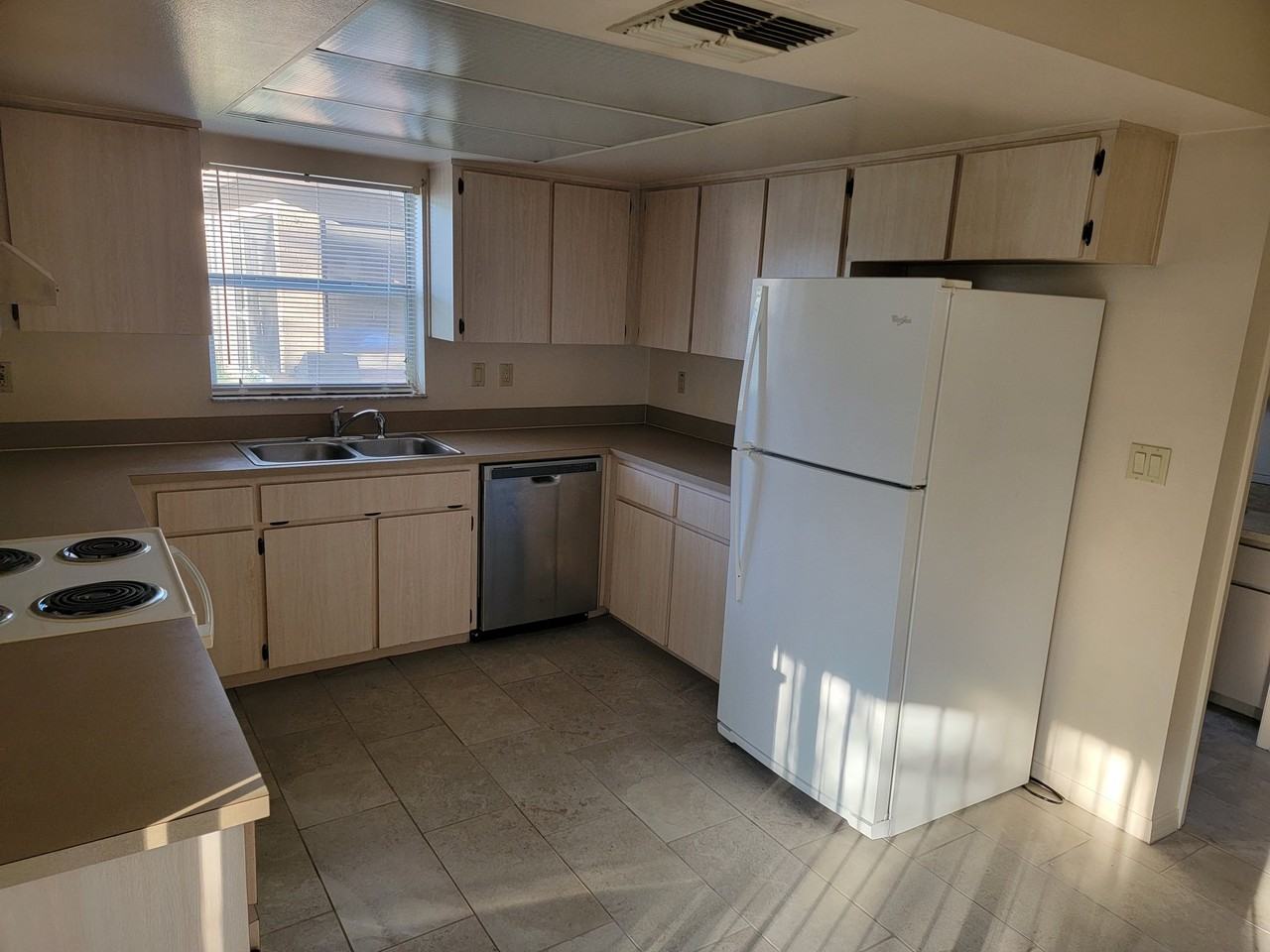 1257A Malone Ave - Photo 5 of 17