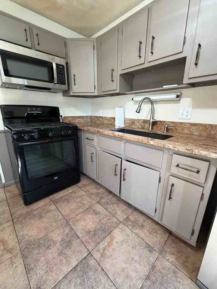 3350 Symphony Ln - Photo 7 of 15