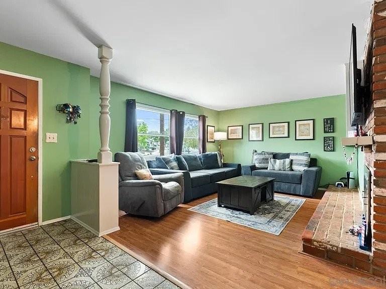 107 Thrasher Way - Photo 2 of 15