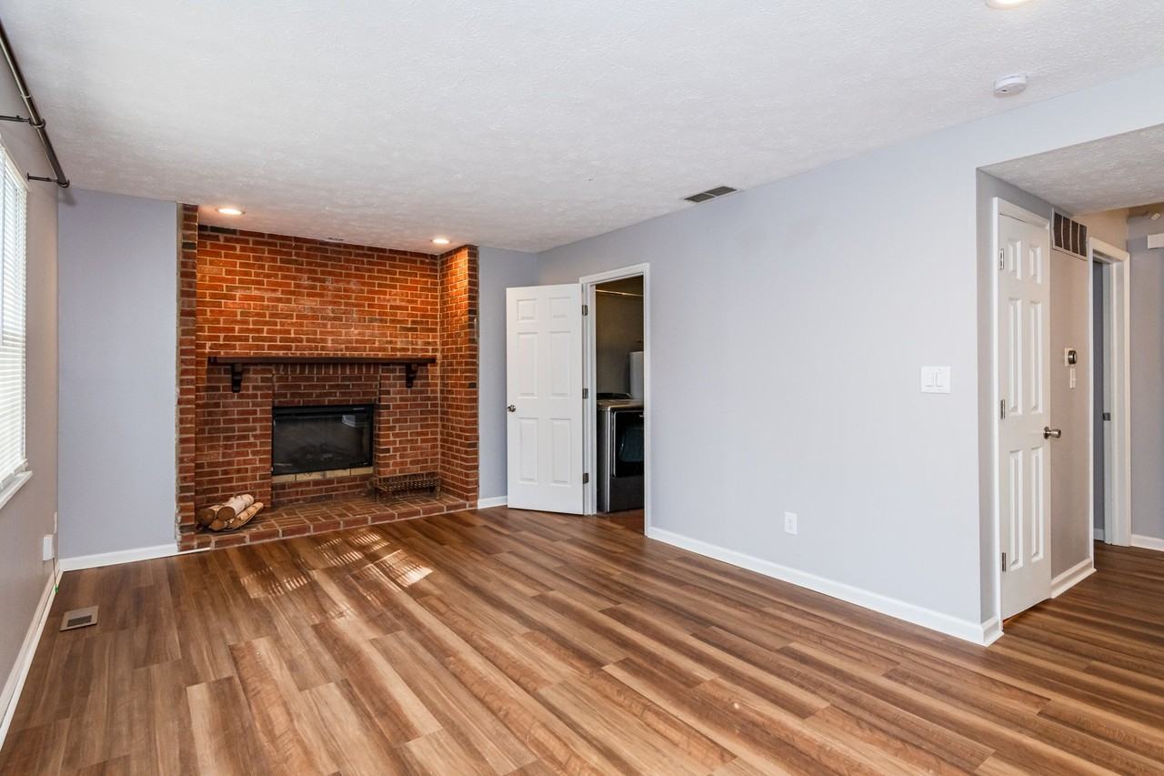 1014 Millerton Dr - Photo 4 of 41