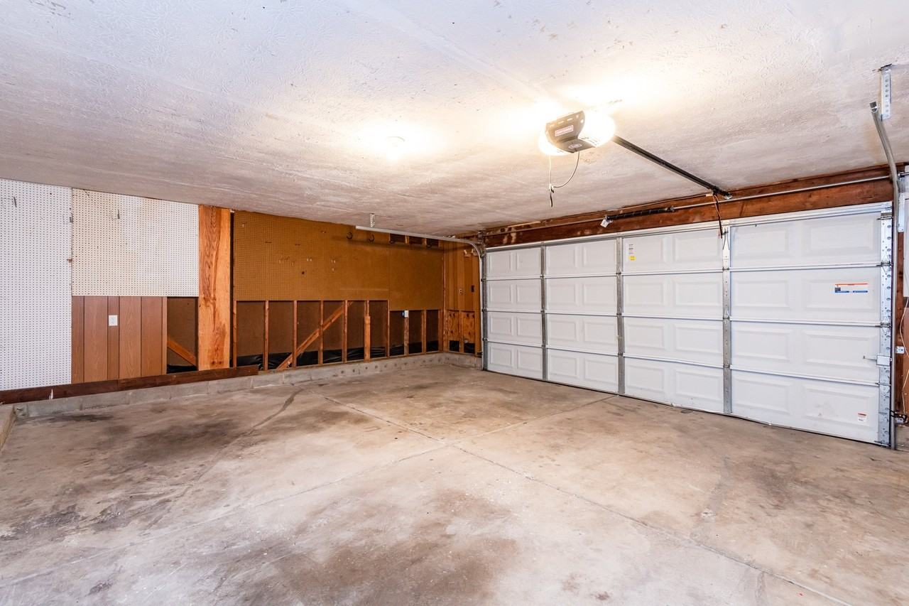 1014 Millerton Dr - Photo 6 of 41