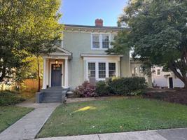featured image of 4019 Clinton Ave