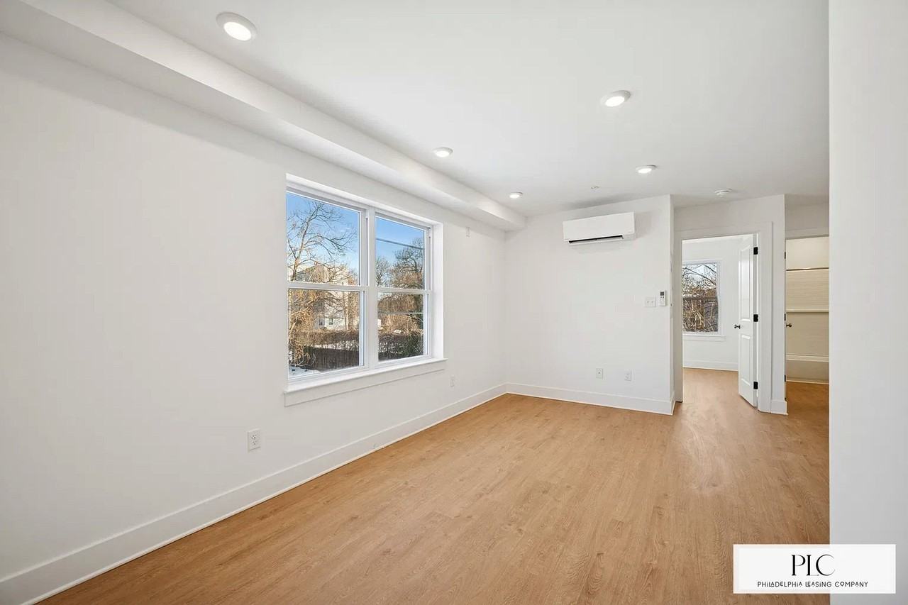 3349 N 19th St #A - Photo 6 of 8