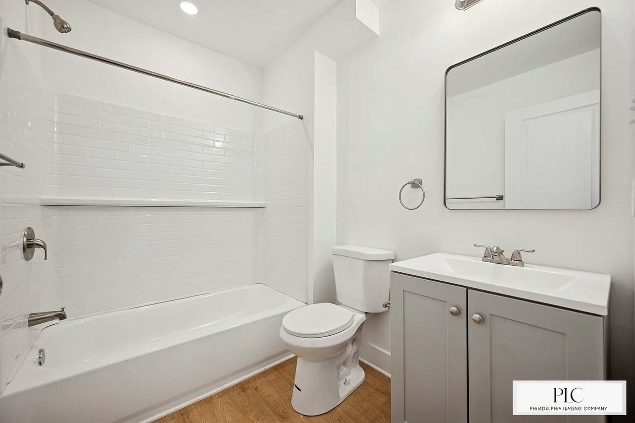 3349 N 19th St #A - Photo 7 of 8