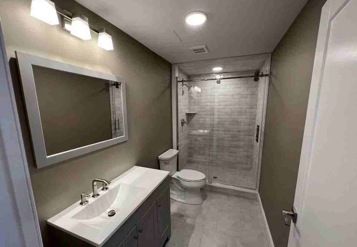 182 Broad St #2 - Photo 2 of 5