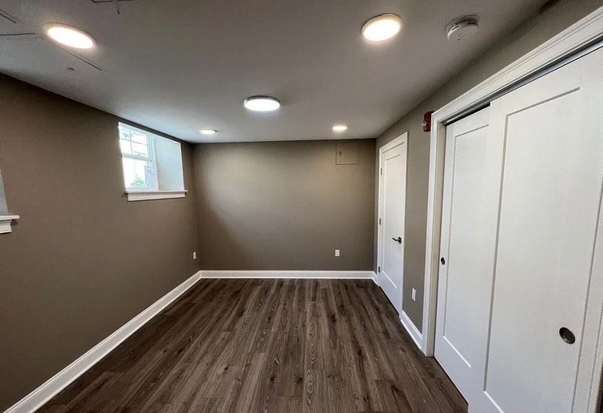 182 Broad St #2 - Photo 4 of 5