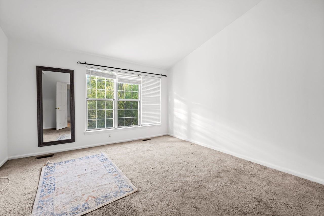 139 Gentlebrook Rd - Photo 6 of 13