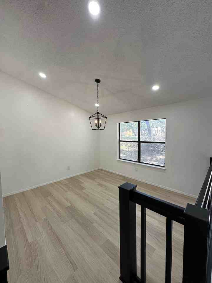 8631 Berrywest Ct - Photo 5 of 13