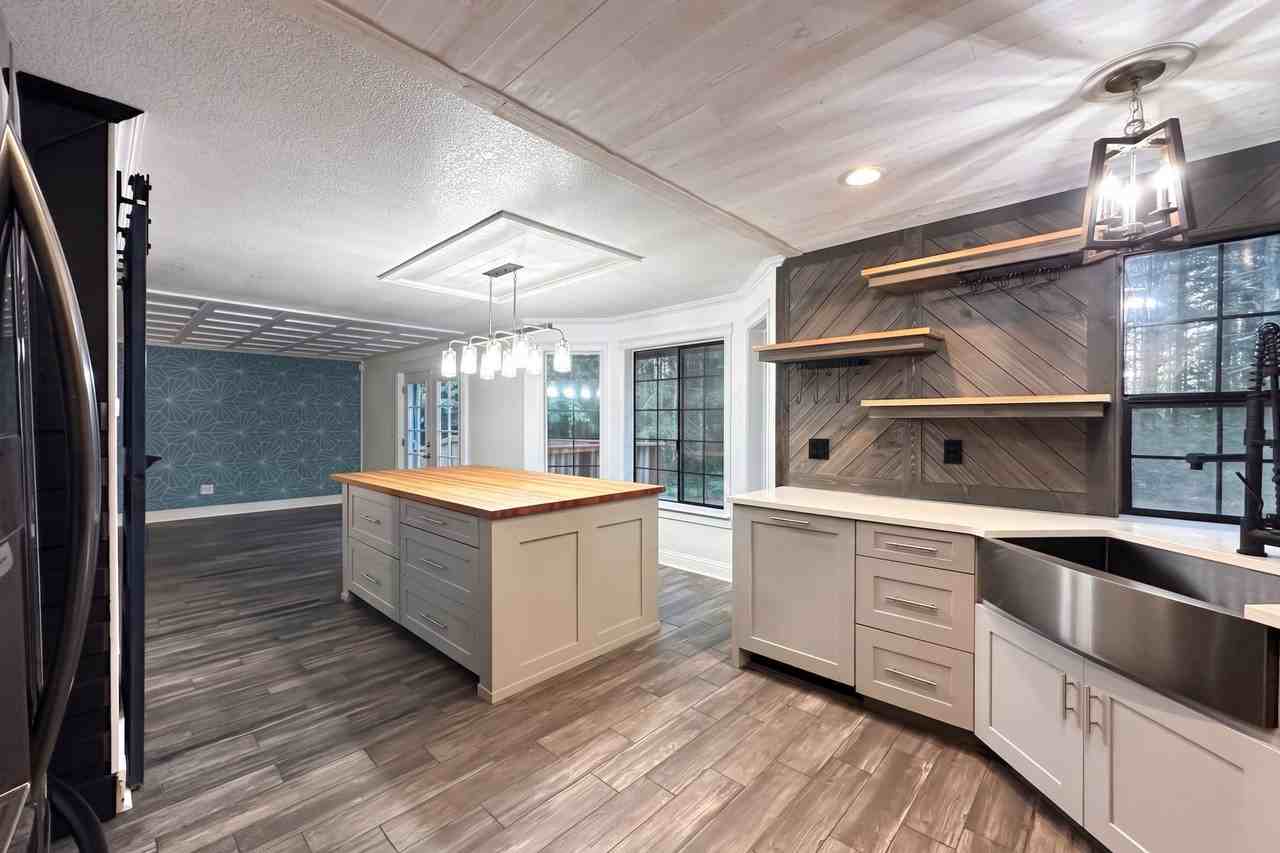 7420 Ebbert Dr Se #NA - Photo 3 of 10