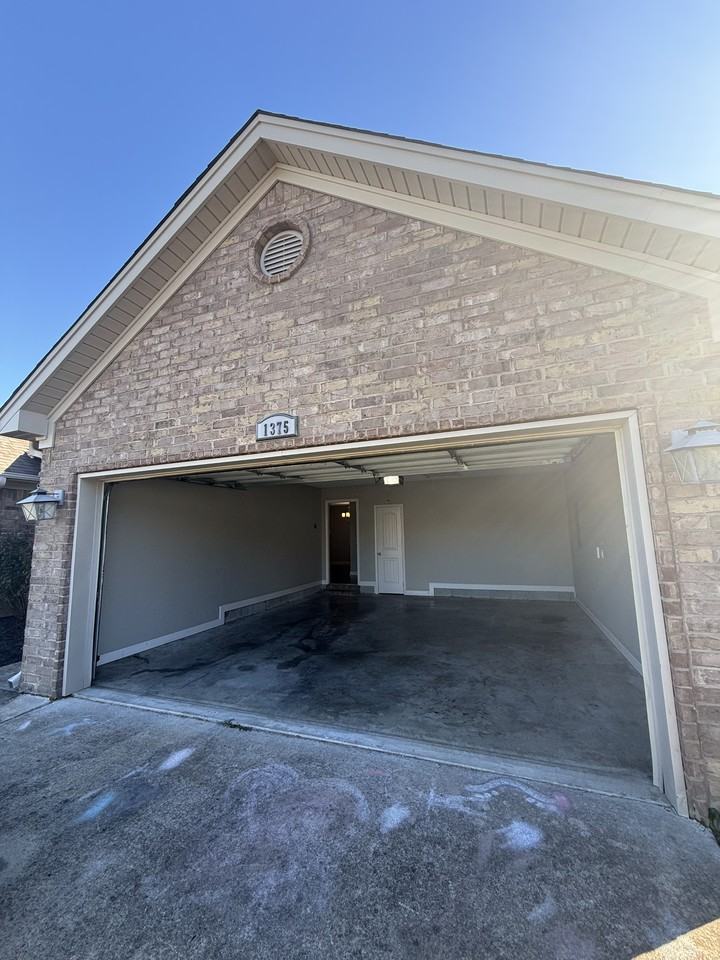 1375 Acuff Ln #NA - Photo 2 of 24