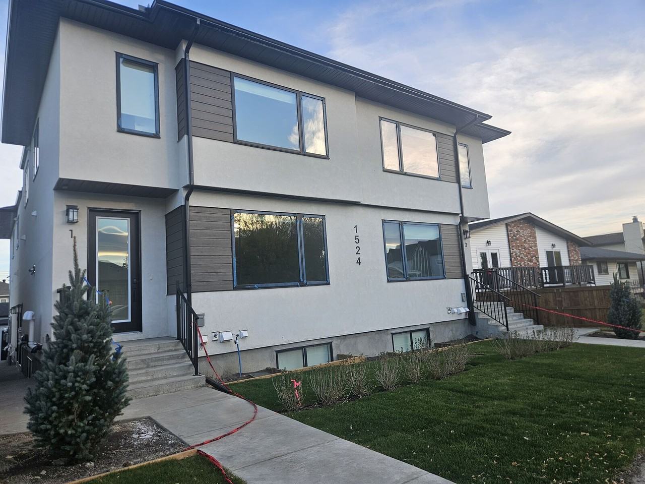 1524 35 St Se