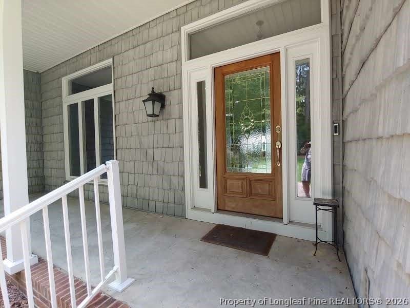 688 Azalea Dr - Photo 2 of 27