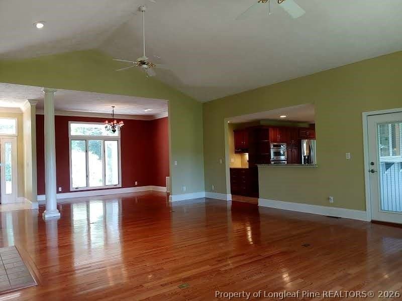 688 Azalea Dr - Photo 5 of 27