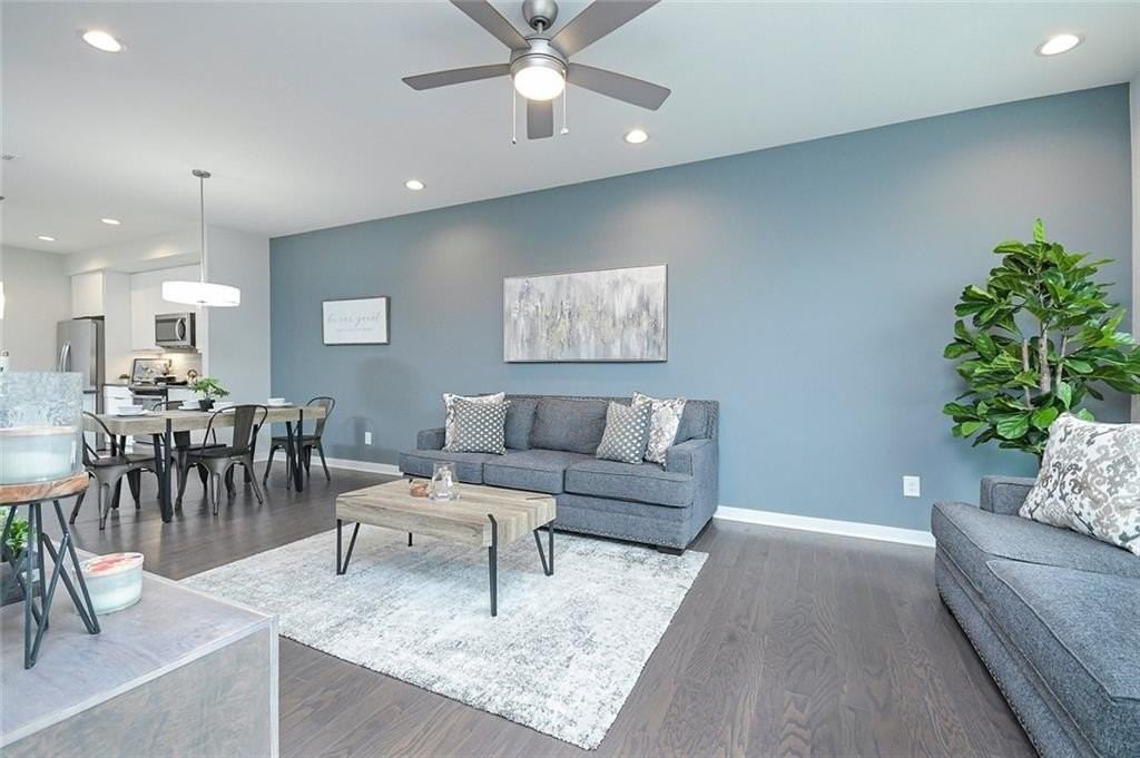 415 Gartrell St Se #4 - Photo 6 of 32
